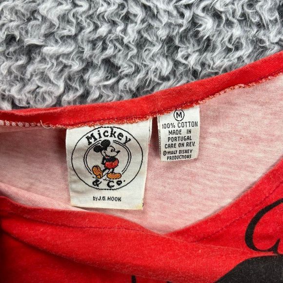 Vintage Disney Shirt Woman Medium Graphic Mickey & Co Minnie Mouse J G Hook Top - Picture 5 of 8
